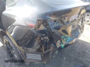 ✅ 2022 Tesla Model Y Long Range • VIN: 7SAYGDEE6NF385120 • Lot: 42194477. Wystawiony na IAAI z przebiegiem 42 201 mil. Bezpłatny archiwum sprzedaży aukcyjnych z USA i szczegółowy raport historii pojazdu na DreamBid. Zdjęcie 21.