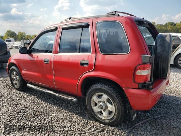 ✅ 2001 Kia Sportage • VIN: KNDJA723615017472 • Lot: 81236735. Listed on Copart with 115,882 mi. Free auction sales archive from the USA and detailed vehicle history report at DreamBid. Image 2.