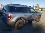 ✅ 2021 Ford Bronco Sport Big Bend • VIN: 3FMCR9B68MRB36323 • Лот: 86548525. Опубликован ранее на Copart с пробегом 61 545 миль. Бесплатный доступ к архиву аукционных продаж из США и подробный отчёт об истории автомобиля на DreamBid. Изображение 3.