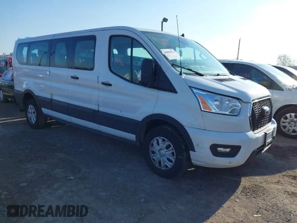 ✅ 2021 Ford Transit Passenger XL • VIN: 1FBAX2Y80MKA30698 • Lot: 40880936. Listed on IAAI with 119,808 mi. Free auction sales archive from the USA and detailed vehicle history report at DreamBid. Image 1.