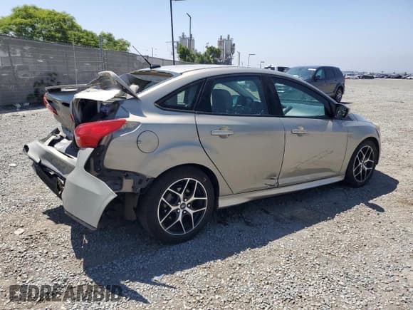 ✅ 2016 Ford Focus SE • VIN: 1FADP3F21GL293879 • Lot: 58238855. Listed on Copart with 171,488 mi. Free auction sales archive from the USA and detailed vehicle history report at DreamBid. Image 3.