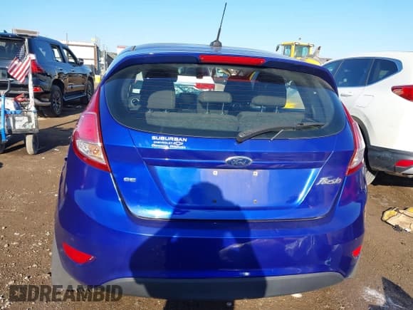 ✅ 2014 Ford Fiesta SE • VIN: 3FADP4EJ8EM177038 • Lot: 43259076. Wystawiony na IAAI z przebiegiem 149 699 mil. Bezpłatny archiwum sprzedaży aukcyjnych z USA i szczegółowy raport historii pojazdu na DreamBid. Zdjęcie 16.