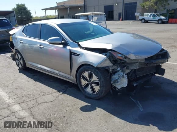 ✅ 2011 Kia Optima EX Hybrid • VIN: KNAGM4AD7B5006862 • Lot: 42526141. Listed on IAAI with 172,571 mi. Free auction sales archive from the USA and detailed vehicle history report at DreamBid. Image 1.