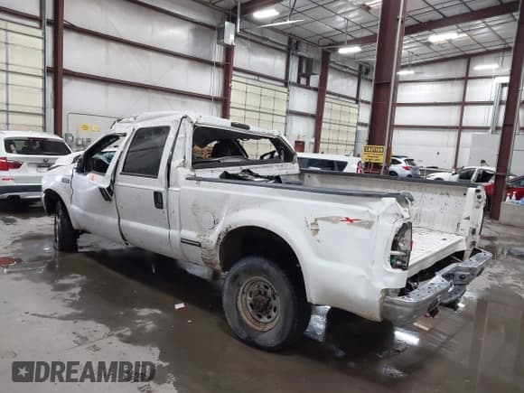 ✅ 2002 Ford F-350 XL • VIN: 1FTSW31F42EA44133 • Lot: 43726558. Listed on IAAI with 317,044 mi. Free auction sales archive from the USA and detailed vehicle history report at DreamBid. Image 3.