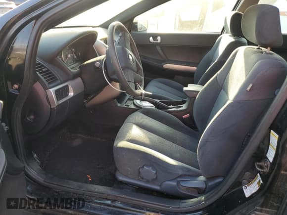 ✅ 2006 Mitsubishi Galant ES • VIN: 4A3AB36F76E009637 • Lot: 92831955. Wystawiony na Copart z przebiegiem 182 893 mil. Bezpłatny archiwum sprzedaży aukcyjnych z USA i szczegółowy raport historii pojazdu na DreamBid. Zdjęcie 7.