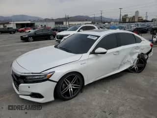 2021 Honda Accord Touring z VIN 1HGCV3F95MA021403, wystawiony jako Copart lot #70882065 z przebiegiem Nie podano mil oraz Szkoda całkowita • Salvage title. Historia ofert i sprzedaży dostępna na DreamBid. Obrazek 1.