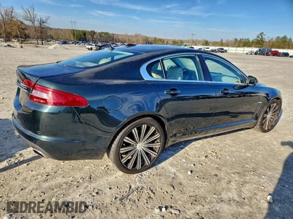 ✅ 2010 Jaguar XF Premium Luxury • VIN: SAJWA0GB7ALR52400 • Lot: 95210595. Listed on Copart with 138,748 mi. Free auction sales archive from the USA and detailed vehicle history report at DreamBid. Image 3.