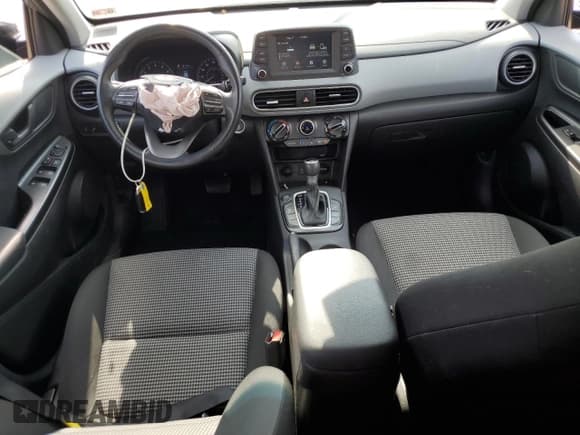 ✅ 2019 Hyundai Kona SEL • VIN: KM8K22AA0KU308301 • Лот: 64051193. Опубликован ранее на Copart с пробегом 68 333 миль. Бесплатный доступ к архиву аукционных продаж из США и подробный отчёт об истории автомобиля на DreamBid. Изображение 8.