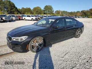 ✅ 2016 BMW 7 Series 750i xDrive • VIN: WBA7F2C55GG417709 • Lot: 91646375. Wystawiony na Copart z przebiegiem Nie podano. Bezpłatny archiwum sprzedaży aukcyjnych z USA i szczegółowy raport historii pojazdu na DreamBid. Zdjęcie 1.