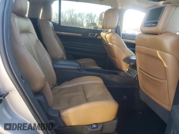 ✅ 2011 Lincoln MKT • VIN: 2LMHJ5ARXBBJ54517 • Лот: 42414295. Опубликован ранее на Copart с пробегом 100 078 миль. Бесплатный доступ к архиву аукционных продаж из США и подробный отчёт об истории автомобиля на DreamBid. Изображение 11.