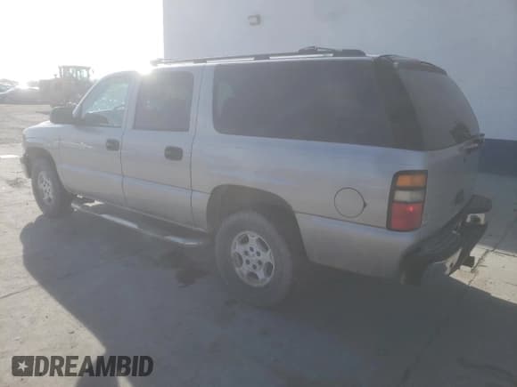 ✅ 2006 Chevrolet Suburban Z71 • VIN: 3GNFK16Z56G106892 • Лот: 83255824. Опубликован ранее на Copart с пробегом 226 609 миль. Бесплатный доступ к архиву аукционных продаж из США и подробный отчёт об истории автомобиля на DreamBid. Изображение 2.