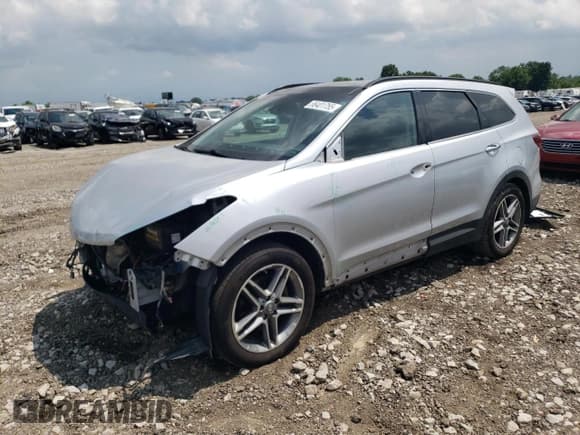 ✅ 2017 Hyundai Santa Fe SE Ultimate • VIN: KM8SRDHF5HU222306 • Lot: 66401755. Wystawiony na Copart z przebiegiem 103 424 mil. Bezpłatny archiwum sprzedaży aukcyjnych z USA i szczegółowy raport historii pojazdu na DreamBid. Zdjęcie 1.