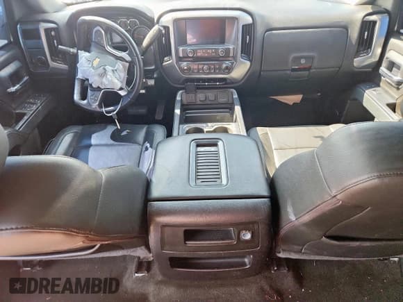 ✅ 2015 Chevrolet Silverado 1500 LT • VIN: 3GCPCREC7FG108620 • Lot: 71846145. Listed on Copart with 133,434 mi. Free auction sales archive from the USA and detailed vehicle history report at DreamBid. Image 8.