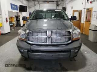 2006 Dodge 3500 Laramie z VIN 3D7LX38C36G175331, wystawiony jako Copart lot #52977365 z przebiegiem 66 134 mil mil oraz Szkoda całkowita • Salvage title. Historia ofert i sprzedaży dostępna na DreamBid. Obrazek 5.