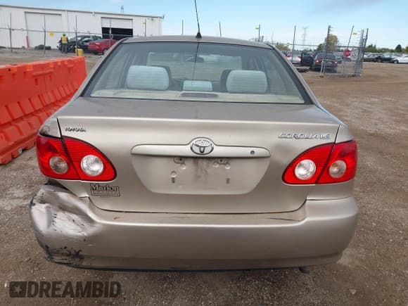 ✅ 2004 Toyota Corolla LE • VIN: 1NXBR32E74Z331130 • Lot: 43493535. Wystawiony na IAAI z przebiegiem 281 931 mil. Bezpłatny archiwum sprzedaży aukcyjnych z USA i szczegółowy raport historii pojazdu na DreamBid. Zdjęcie 16.