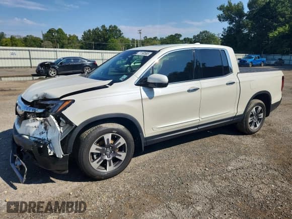 ✅ 2018 Honda Ridgeline RTL-E • VIN: 5FPYK3F70JB006099 • Lot: 71190585. Wystawiony na Copart z przebiegiem 49 234 mil. Bezpłatny archiwum sprzedaży aukcyjnych z USA i szczegółowy raport historii pojazdu na DreamBid. Zdjęcie 1.