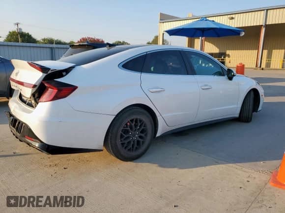 2021 Hyundai Sonata SEL with VIN 5NPEF4JAXMH072562, listed as a Copart auction lot 80775755 with 89,946 mi miles and Salvage title. Bid and sale history available at DreamBid. Image 3.
