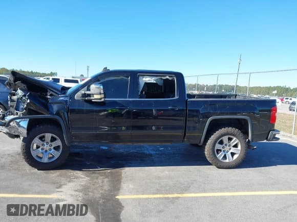 ✅ 2017 GMC Sierra 1500 SLE • VIN: 3GTU2MEC1HG296904 • Lot: 43570477. Listed on IAAI with 237,205 mi. Free auction sales archive from the USA and detailed vehicle history report at DreamBid. Image 14.