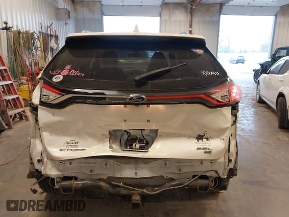 ✅ 2016 Ford Edge SEL • VIN: 2FMPK4J88GBC01556 • Lot: 43604768. Wystawiony na IAAI z przebiegiem 122 934 mil. Bezpłatny archiwum sprzedaży aukcyjnych z USA i szczegółowy raport historii pojazdu na DreamBid. Zdjęcie 16.