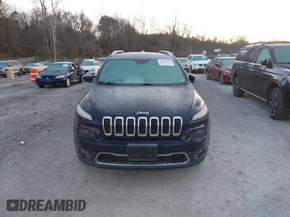 ✅ 2016 Jeep Cherokee Limited • VIN: 1C4PJMDB0GW116952 • Lot: 43694621. Wystawiony na IAAI z przebiegiem 135 229 mil. Bezpłatny archiwum sprzedaży aukcyjnych z USA i szczegółowy raport historii pojazdu na DreamBid. Zdjęcie 12.
