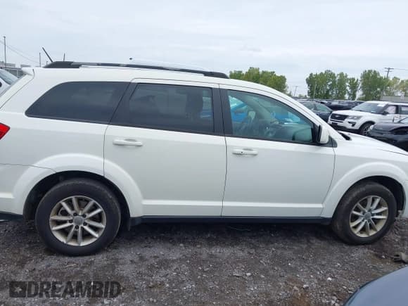 ✅ 2017 Dodge Journey SXT • VIN: 3C4PDDBG1HT575484 • Лот: 43271679. Опубликован ранее на IAAI с пробегом 128 967 миль. Бесплатный доступ к архиву аукционных продаж из США и подробный отчёт об истории автомобиля на DreamBid. Изображение 13.