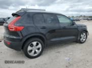 ✅ 2019 Volvo XC40 Momentum • VIN: YV4162UK2K2155020 • Лот: 91381845. Опубликован ранее на Copart с пробегом 55 824 миль. Бесплатный доступ к архиву аукционных продаж из США и подробный отчёт об истории автомобиля на DreamBid. Изображение 3.