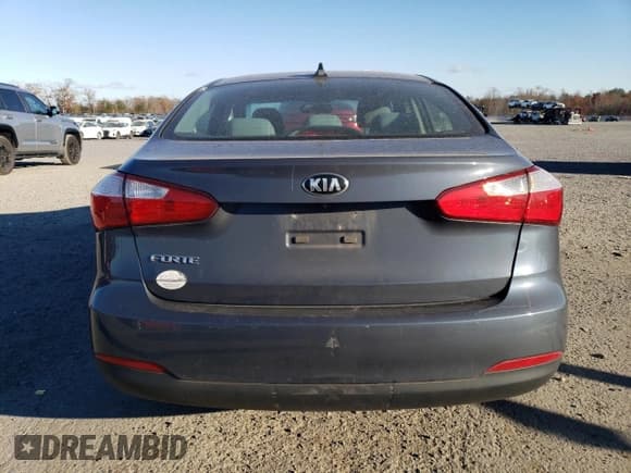✅ 2016 Kia Forte LX • VIN: KNAFX4A66G5541418 • Lot: 92906635. Listed on Copart with 244,790 mi. Free auction sales archive from the USA and detailed vehicle history report at DreamBid. Image 6.