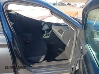 ✅ 2019 Volkswagen Jetta S • VIN: 3VWC57BU4KM105547 • Lot: 43651941. Listed on IAAI with 164,530 mi. Free auction sales archive from the USA and detailed vehicle history report at DreamBid. Image 5.