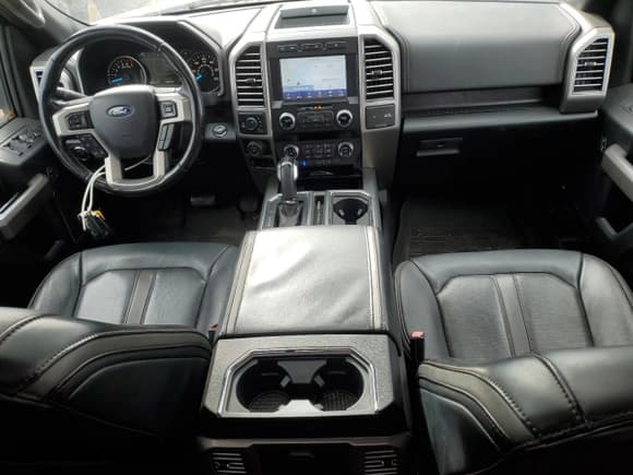 ✅ 2019 Ford F-150 King Ranch • VIN: 1FTEW1E48KFC44713 • Лот: 89561865. Опубликован ранее на Copart с пробегом 96 867 миль. Бесплатный доступ к архиву аукционных продаж из США и подробный отчёт об истории автомобиля на DreamBid. Изображение 8.