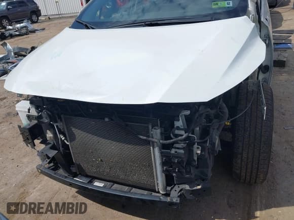 ✅ 2023 Nissan Versa SV • VIN: 3N1CN8EV5PL824111 • Лот: 42994065. Опубликован ранее на IAAI с пробегом 108 958 миль. Бесплатный доступ к архиву аукционных продаж из США и подробный отчёт об истории автомобиля на DreamBid. Изображение 13.