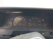 ✅ 1987 Toyota Camry LE • VIN: JT2SV22E3H3012242 • Lot: 42526925. Wystawiony na IAAI z przebiegiem 191 564 mil. Bezpłatny archiwum sprzedaży aukcyjnych z USA i szczegółowy raport historii pojazdu na DreamBid. Zdjęcie 7.