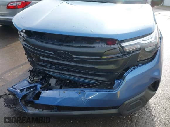 ✅ 2025 Subaru Forester • VIN: JF2SLDAC7SH572754 • Lot: 43669287. Listed on IAAI with 5,869 mi. Free auction sales archive from the USA and detailed vehicle history report at DreamBid. Image 19.