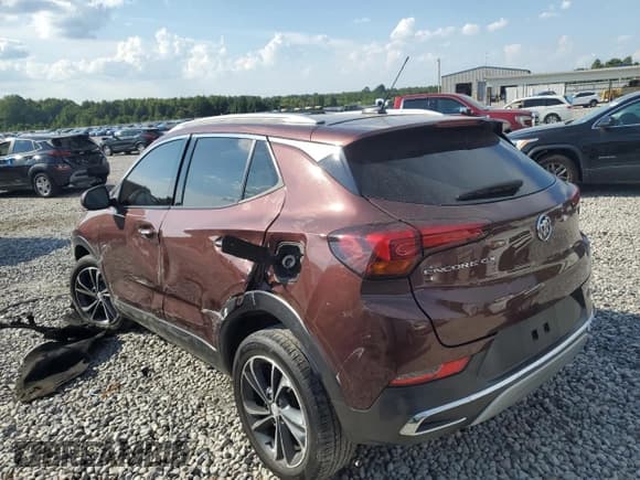 ✅ 2022 Buick Encore GX Essence • VIN: KL4MMFSLXNB022853 • Лот: 71502365. Опубликован ранее на Copart с пробегом 133 482 миль. Бесплатный доступ к архиву аукционных продаж из США и подробный отчёт об истории автомобиля на DreamBid. Изображение 2.