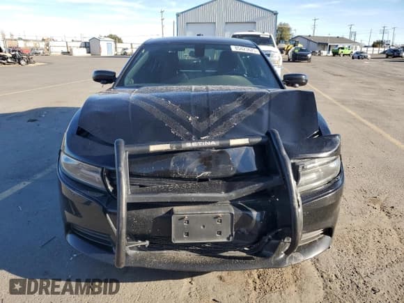 ✅ 2019 Dodge Charger Police • VIN: 2C3CDXKT6KH600204 • Lot: 85423625. Wystawiony na Copart z przebiegiem 118 580 mil. Bezpłatny archiwum sprzedaży aukcyjnych z USA i szczegółowy raport historii pojazdu na DreamBid. Zdjęcie 5.