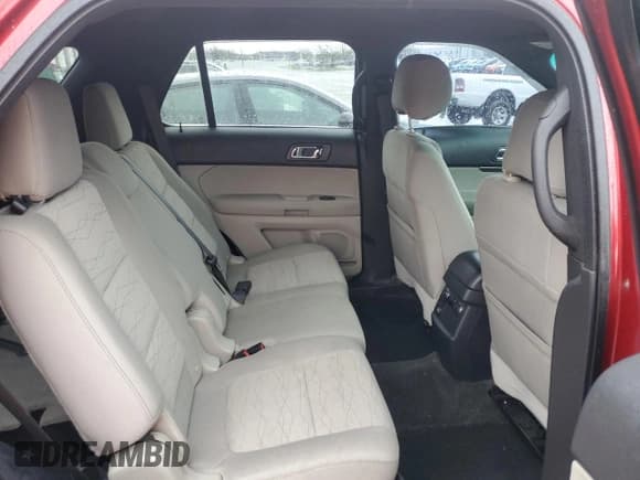 ✅ 2015 Ford Explorer • VIN: 1FM5K8B89FGB88532 • Лот: 51905895. Опубликован ранее на Copart с пробегом 147 948 миль. Бесплатный доступ к архиву аукционных продаж из США и подробный отчёт об истории автомобиля на DreamBid. Изображение 11.