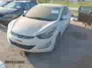 2014 Hyundai Elantra SE z VIN 5NPDH4AE2EH480449, wystawiony jako IAAI lot #43419673 z przebiegiem 108 709 mil mil oraz . Historia ofert i sprzedaży dostępna na DreamBid. Obrazek 2.