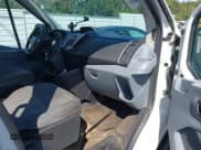 ✅ 2015 Ford Transit XL • VIN: 1FBZX2CM7FKB05987 • Lot: 43310078. Wystawiony na IAAI z przebiegiem 273 147 mil. Bezpłatny archiwum sprzedaży aukcyjnych z USA i szczegółowy raport historii pojazdu na DreamBid. Zdjęcie 5.