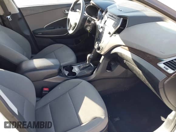 2017 Hyundai Santa Fe 2.4L с VIN 5XYZTDLB9HG396986, выставлен на аукционе IAAI как лот 43523683 с пробегом 83 426 миль миль и . История ставок и продаж доступна на DreamBid. Изображение 5.