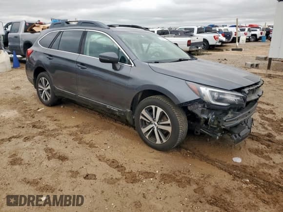 ✅ 2018 Subaru Outback Limited • VIN: 4S4BSENCXJ3305990 • Лот: 58641785. Опубликован ранее на Copart с пробегом 101 269 миль. Бесплатный доступ к архиву аукционных продаж из США и подробный отчёт об истории автомобиля на DreamBid. Изображение 4.