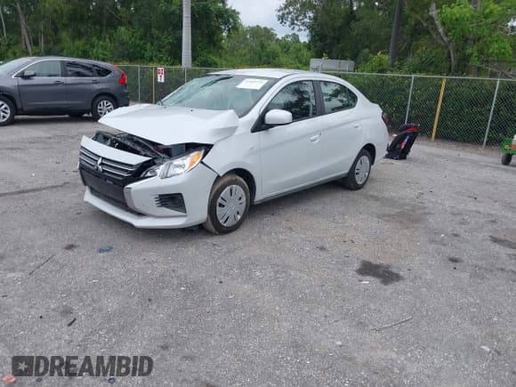 ✅ 2024 Mitsubishi Mirage ES • VIN: ML32FUFJ3RHF12726 • Lot: 42405534. Wystawiony na IAAI z przebiegiem 1 861 mil. Bezpłatny archiwum sprzedaży aukcyjnych z USA i szczegółowy raport historii pojazdu na DreamBid. Zdjęcie 2.