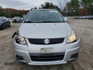 ✅ 2008 Suzuki SX4 • VIN: JS2YB413885103832 • Lot: 91810315. Wystawiony na Copart z przebiegiem 135 956 mil. Bezpłatny archiwum sprzedaży aukcyjnych z USA i szczegółowy raport historii pojazdu na DreamBid. Zdjęcie 5.