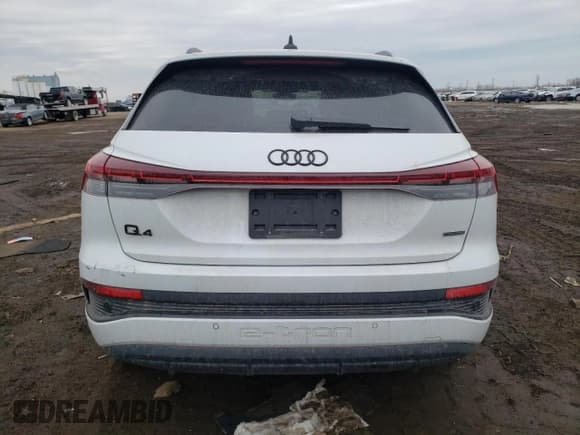 ✅ 2023 Audi Q4 e-tron Premium Plus • VIN: WA1L2BFZ2PP004698 • Lot: 46815125. Listed on Copart with 31,820 mi. Free auction sales archive from the USA and detailed vehicle history report at DreamBid. Image 6.