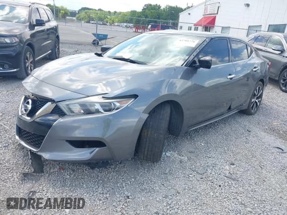 ✅ 2018 Nissan Maxima SV • VIN: 1N4AA6AP1JC382156 • Lot: 42701776. Listed on IAAI with 85,798 mi. Free auction sales archive from the USA and detailed vehicle history report at DreamBid. Image 18.