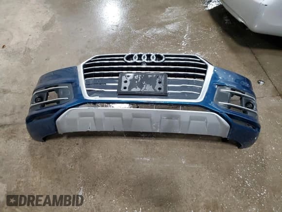 ✅ 2018 Audi Q7 Prestige • VIN: WA1VAAF75JD021525 • Lot: 89670055. Wystawiony na Copart z przebiegiem 99 098 mil. Bezpłatny archiwum sprzedaży aukcyjnych z USA i szczegółowy raport historii pojazdu na DreamBid. Zdjęcie 13.