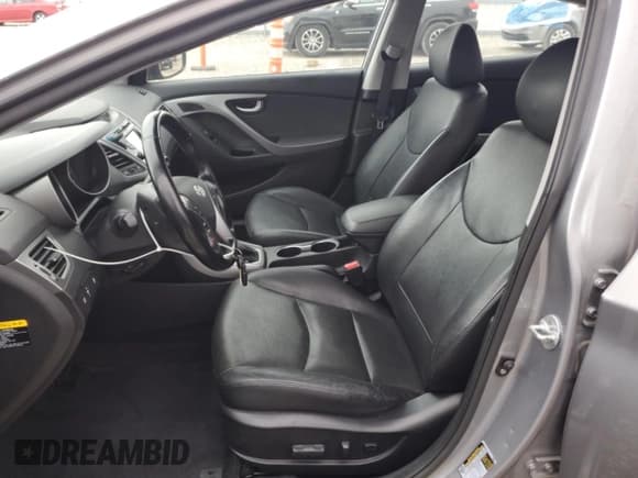 ✅ 2015 Hyundai Elantra Limited • VIN: KMHDH4AE8FU358598 • Lot: 69588505. Listed on Copart with 171,395 mi. Free auction sales archive from the USA and detailed vehicle history report at DreamBid. Image 7.