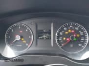 ✅ 2014 Volkswagen Jetta TDI w/Premium/Nav • VIN: 3VWLL7AJ4EM332920 • Lot: 41630948. Listed on IAAI with 148,754 mi. Free auction sales archive from the USA and detailed vehicle history report at DreamBid. Image 7.