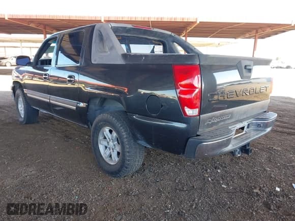 ✅ 2004 Chevrolet Avalanche Z66 • VIN: 3GNEC12T34G236497 • Lot: 43212783. Listed on IAAI with 225,344 mi. Free auction sales archive from the USA and detailed vehicle history report at DreamBid. Image 3.