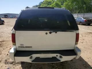 ✅ 2004 Chevrolet Blazer LS • VIN: 1GNCS13X34K167363 • Lot: 53039365. Wystawiony na Copart z przebiegiem Nie podano. Bezpłatny archiwum sprzedaży aukcyjnych z USA i szczegółowy raport historii pojazdu na DreamBid. Zdjęcie 6.