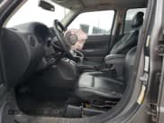 ✅ 2011 Jeep Patriot 70th Anniversary • VIN: 1J4NF4GB8BD207566 • Lot: 83064834. Wystawiony na Copart z przebiegiem 121 585 mil. Bezpłatny archiwum sprzedaży aukcyjnych z USA i szczegółowy raport historii pojazdu na DreamBid. Zdjęcie 7.