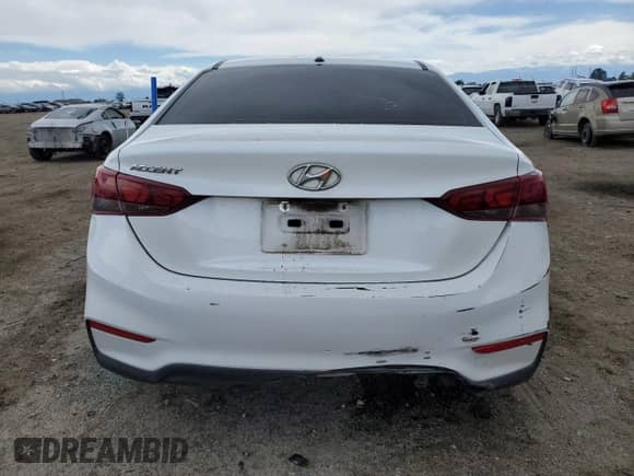 2020 Hyundai Accent SE z VIN 3KPC24A66LE126554, wystawiony jako Copart lot #49970994 z przebiegiem 92 061 mil mil oraz . Historia ofert i sprzedaży dostępna na DreamBid. Obrazek 6.